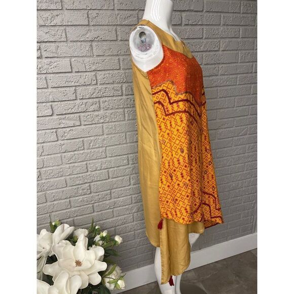 Akkriti Print Tunic with Tassel Size S - Picture 3 of 10